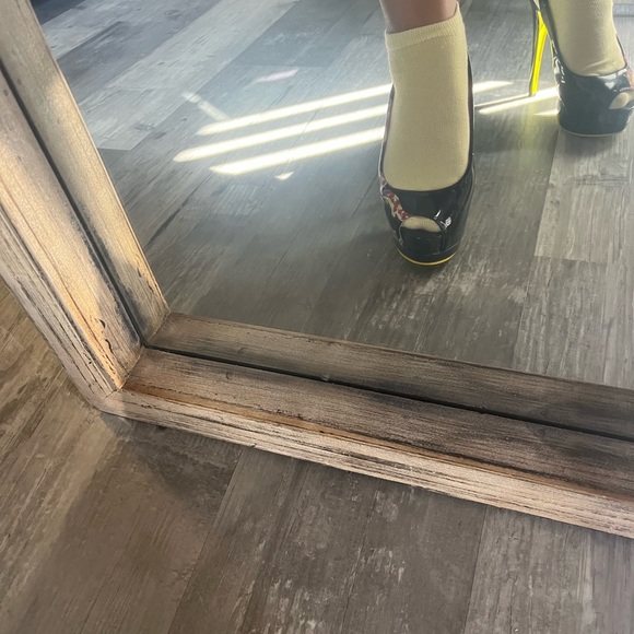 Used pair of Ed Hardy peep toe heels - Picture 6 of 7